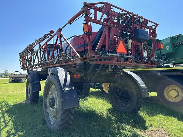 Image of Case IH Patriot 3240 equipment image 1