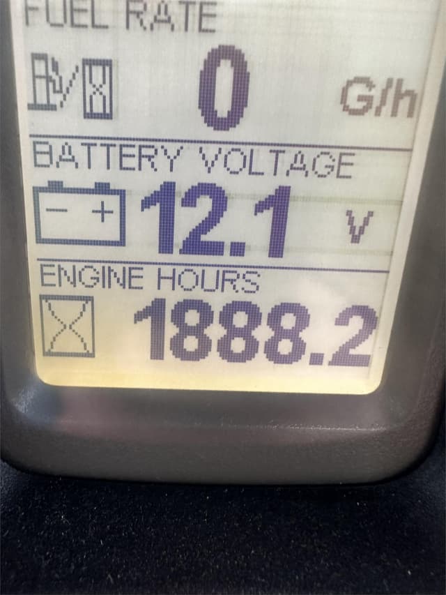 Image of Case IH Patriot 3240 equipment image 2