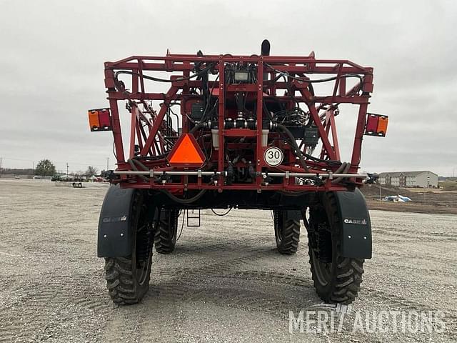 Image of Case IH Patriot 3240 equipment image 3