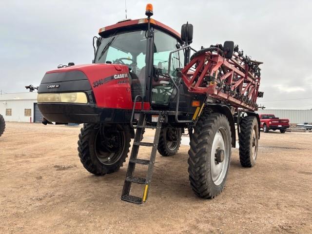 Image of Case IH Patriot 3340 Image 1