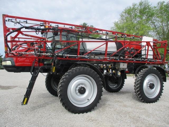 Main image Case IH Patriot 3340