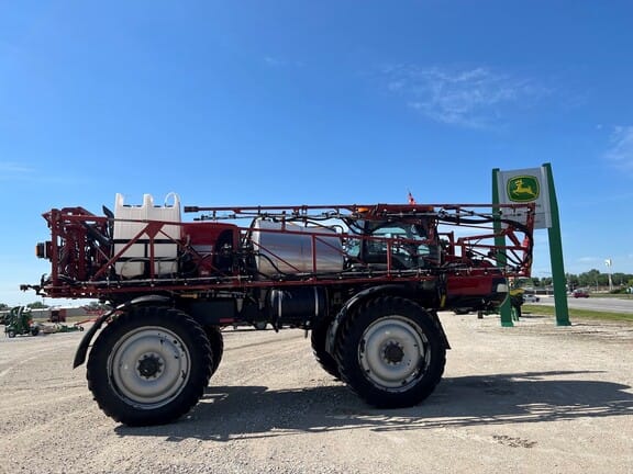 Main image Case IH Patriot 3340