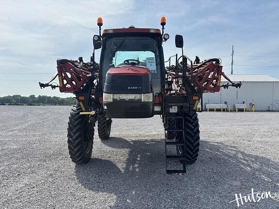 Image of Case IH Patriot 3340 equipment image 4