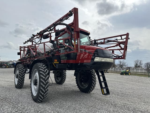Image of Case IH Patriot 3340 equipment image 1