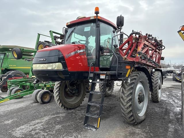 Image of Case IH Patriot 3340 equipment image 1