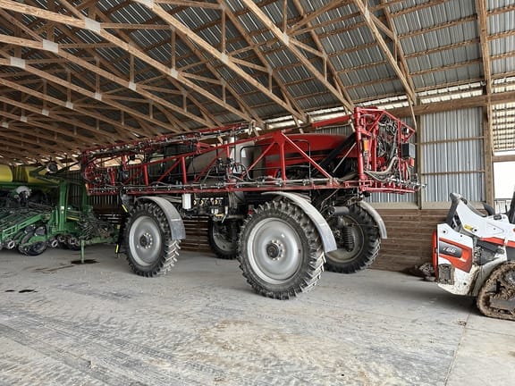 Main image Case IH Patriot 3340