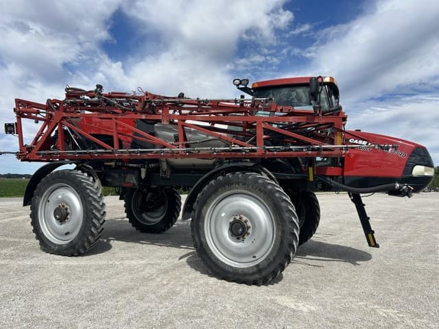 Image of Case IH Patriot 3340 equipment image 1