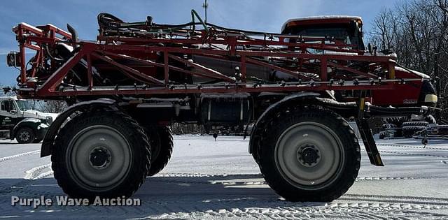 Image of Case IH Patriot 3340 equipment image 3