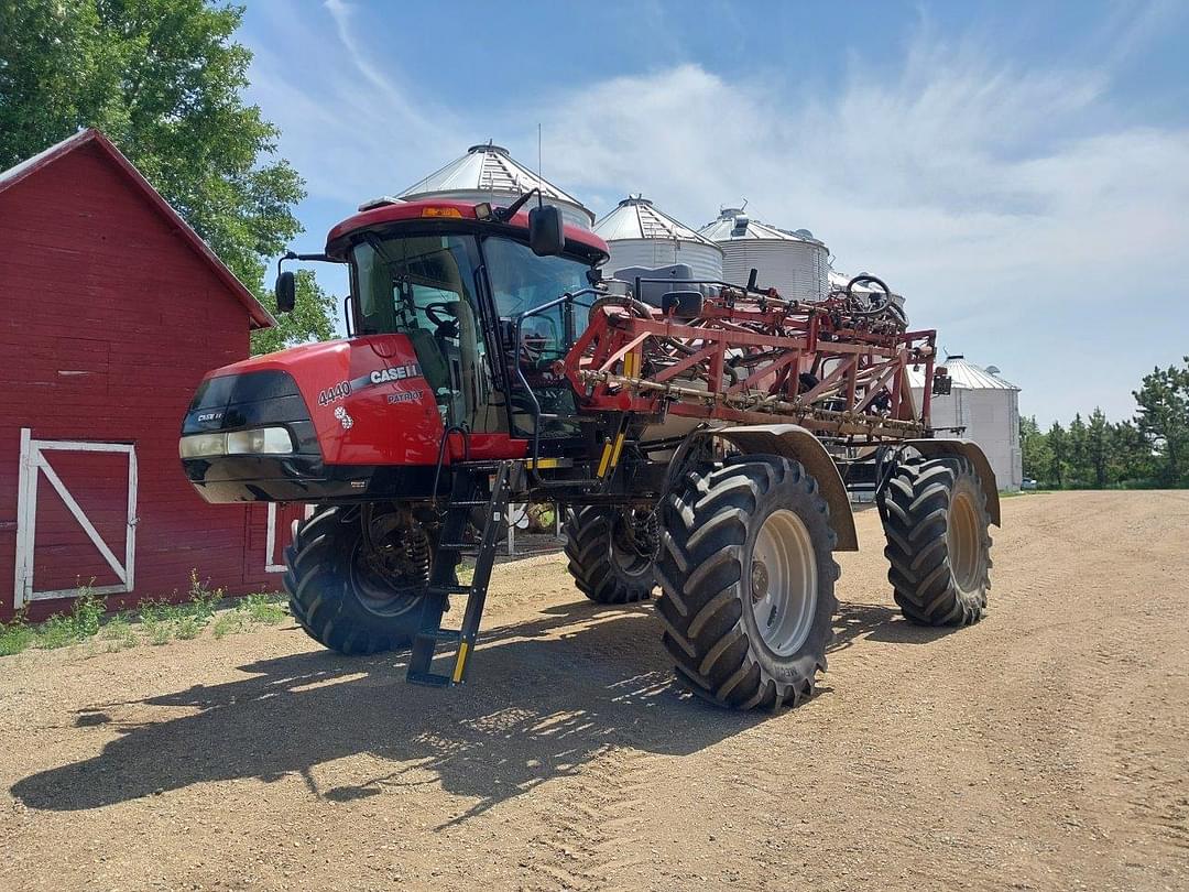 Image of Case IH Patriot 4440 Primary image