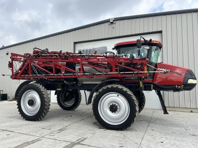 Image of Case IH Patriot 4440 equipment image 1