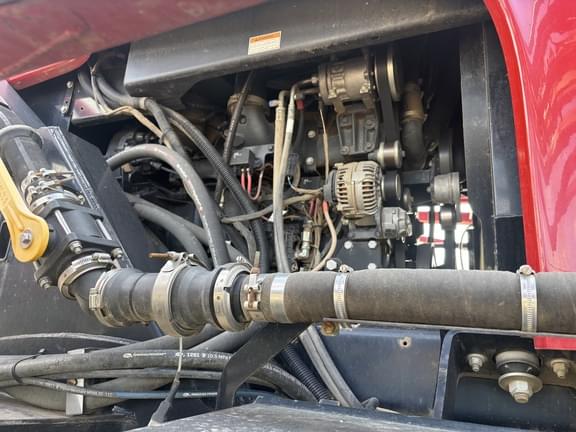 Image of Case IH Patriot 4440 equipment image 4