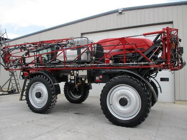 Image of Case IH Patriot 4440 equipment image 4