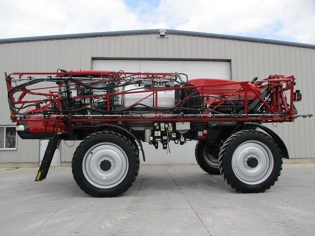 Image of Case IH Patriot 4440 equipment image 2