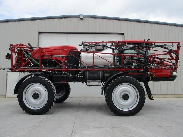 Image of Case IH Patriot 4440 equipment image 3