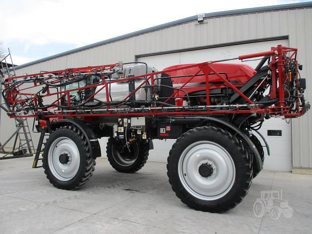 Image of Case IH Patriot 4440 equipment image 4