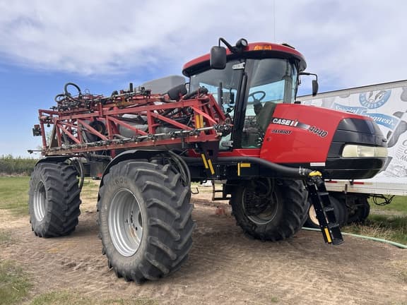 Image of Case IH Patriot 4440 Primary image