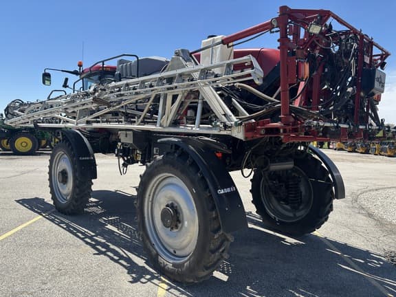 Image of Case IH Patriot 4440 equipment image 2
