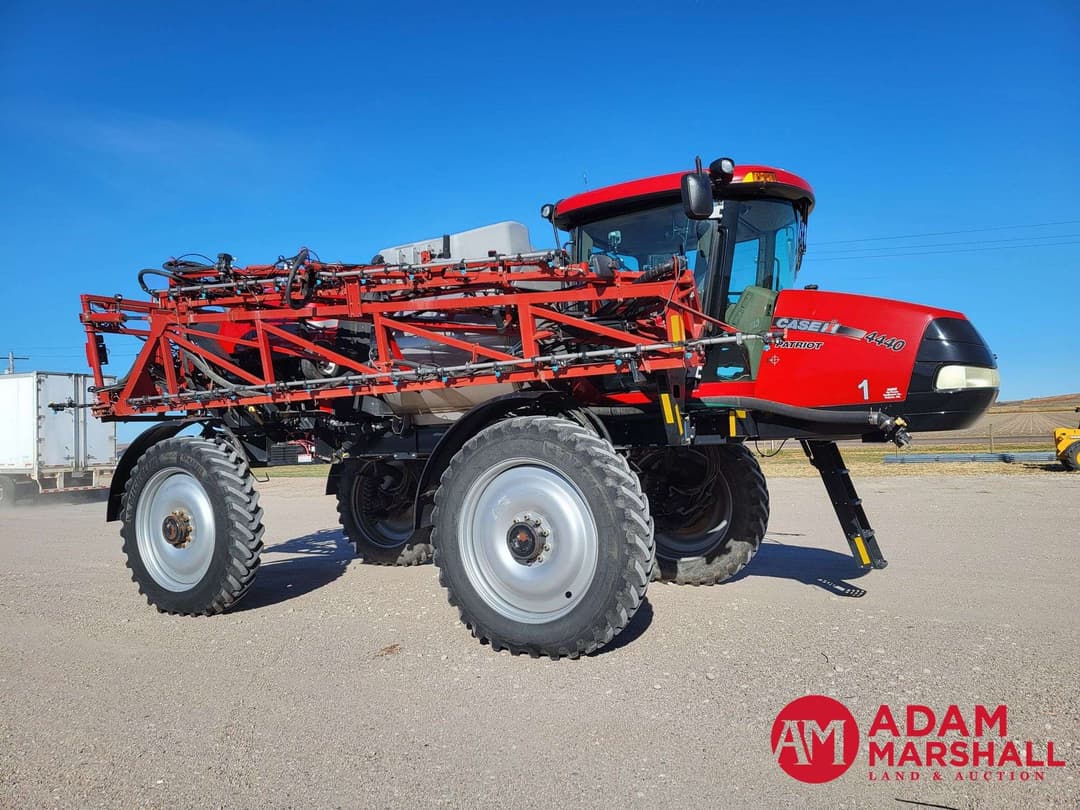 Image of Case IH Patriot 4440 Primary image