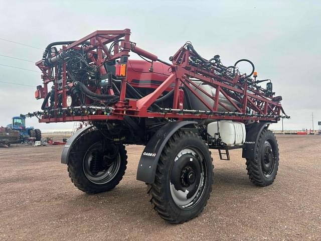 Image of Case IH Patriot 4440 equipment image 3