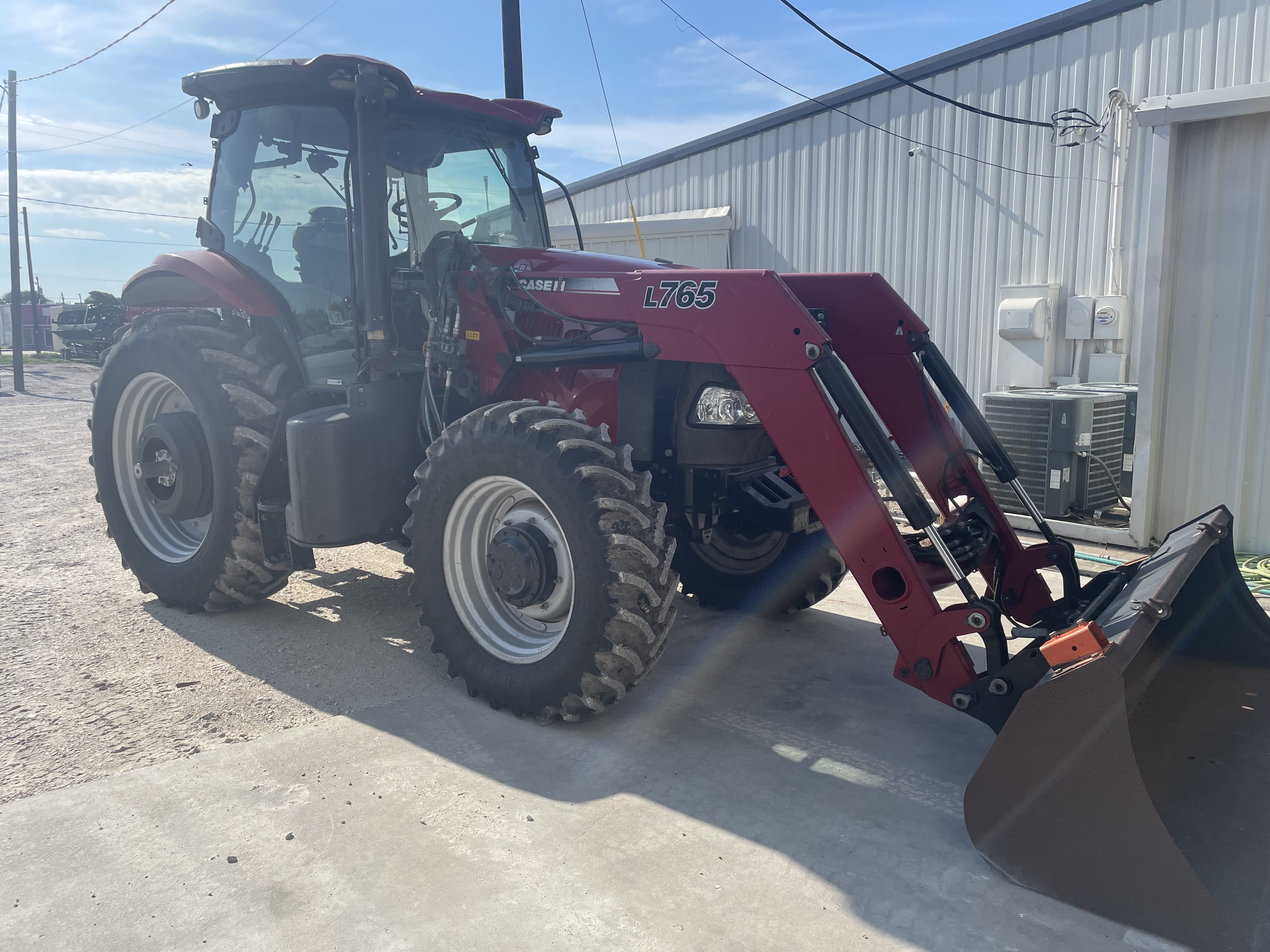 2015 Case IH Puma 150 Equipment Image0