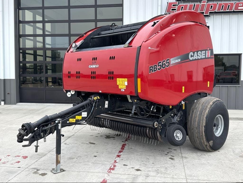 2015 Case IH RB565 Premium Equipment Image0