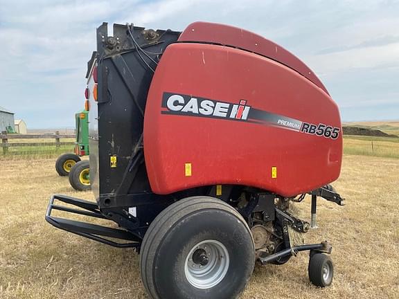 Image of Case IH RB565 equipment image 3