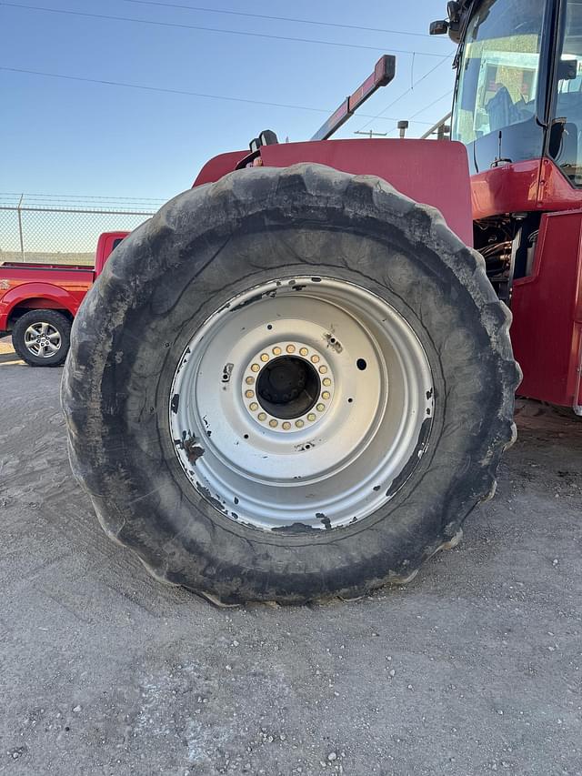 Image of Case IH Steiger 620 equipment image 4