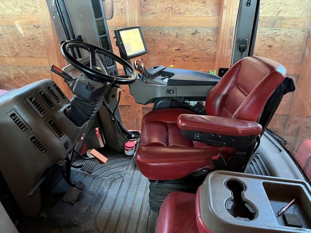 Image of Case IH Steiger 620 Quadtrac equipment image 4