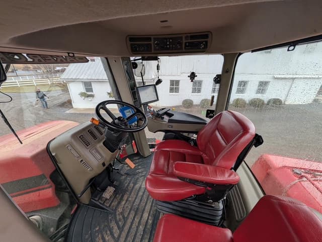 Image of Case IH Steiger 620 Quadtrac equipment image 4