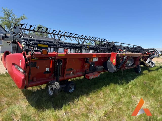 Image of Case IH 3162 TerraFlex equipment image 2