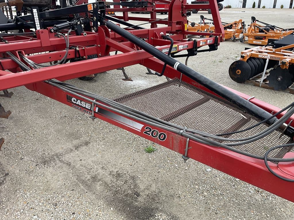 Image of Case IH Tigermate 200 Image 1