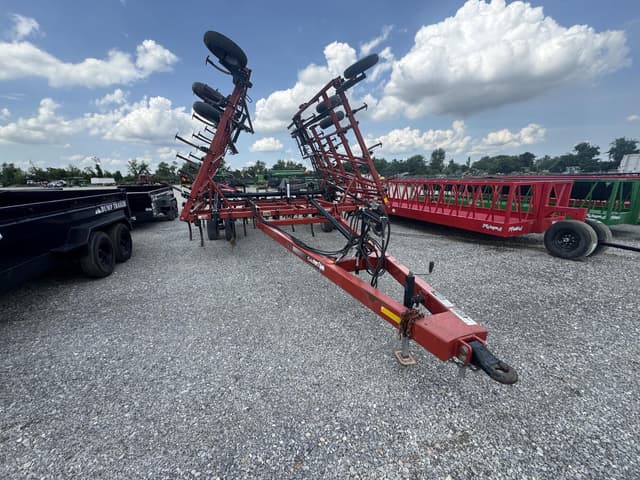 Image of Case IH Tigermate 200 equipment image 2