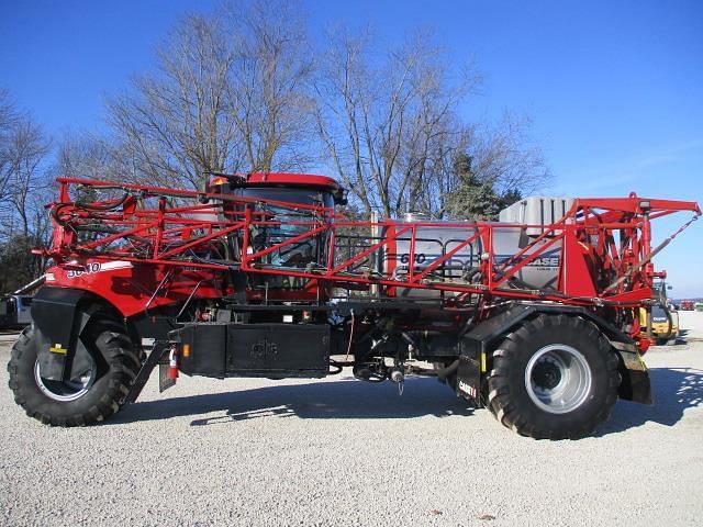 Image of Case IH Titan 3040 equipment image 2