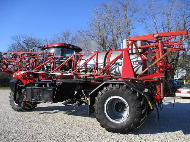 Image of Case IH Titan 3040 equipment image 4