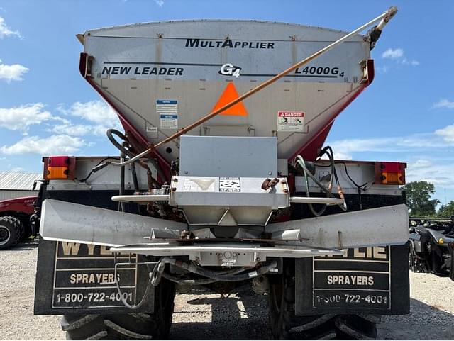 Image of Case IH Titan 4540 equipment image 2