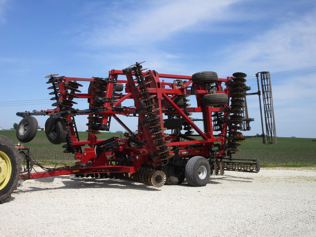 2015 Case IH 335VT Equipment Image0