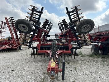 2015 Case IH 335VT Equipment Image0