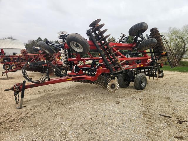 Image of Case IH 335VT equipment image 1
