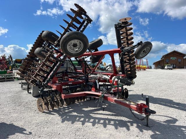Image of Case IH 335VT Primary image