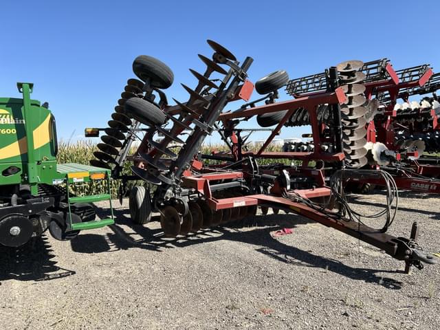 Image of Case IH 345 equipment image 2