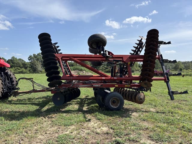 Image of Case IH True Tandem 345 equipment image 1