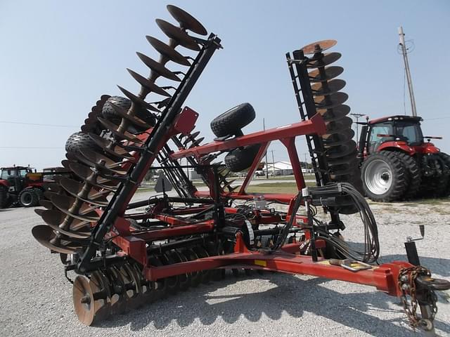 Image of Case IH 345 equipment image 1