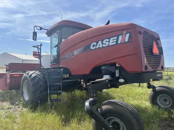 Image of Case IH WD2104 equipment image 1