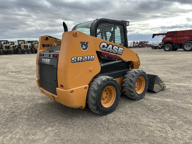 Image of Case SR210 equipment image 4