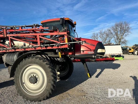 Image of Case IH Patriot 3340 equipment image 2