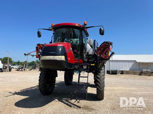 Image of Case IH Patriot 4440 equipment image 2