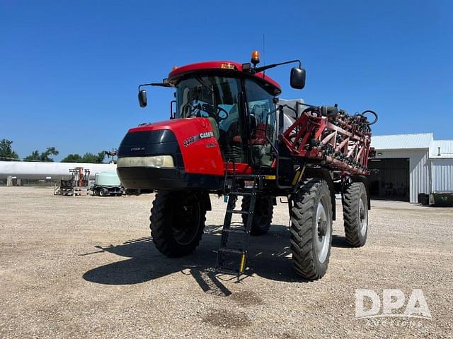 Image of Case IH Patriot 4440 equipment image 1