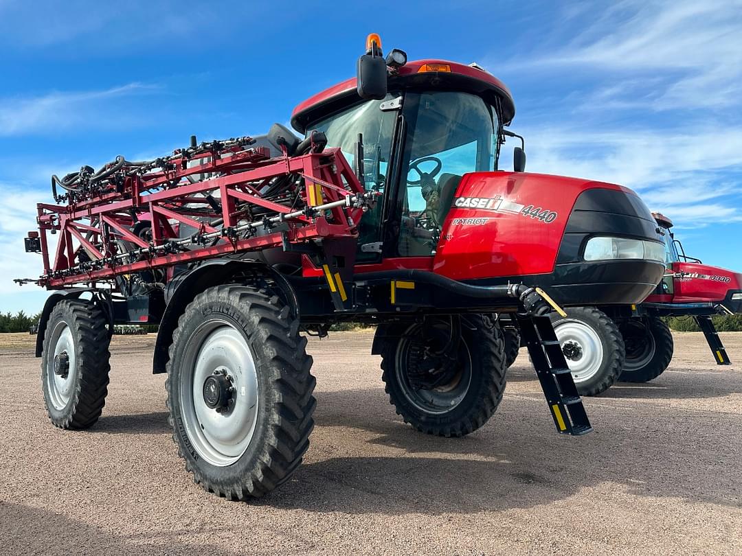 Image of Case IH Patriot 4440 Image 0