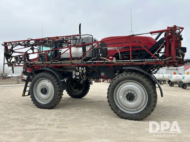 Image of Case IH Patriot 4440 equipment image 4