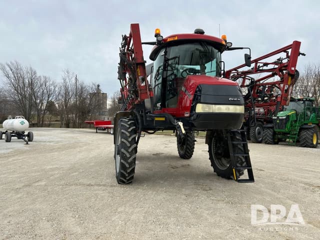 Image of Case IH Patriot 4440 equipment image 3